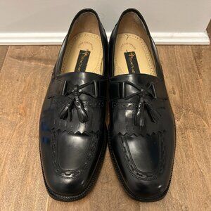 STACY ADAMS men's black leather tassel loafers (10.5 M)
